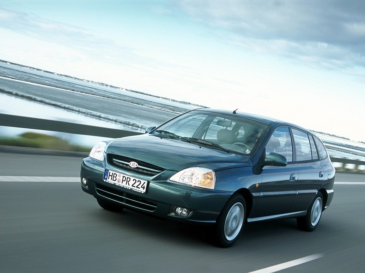 I Рестайлинг (2002–2005)
