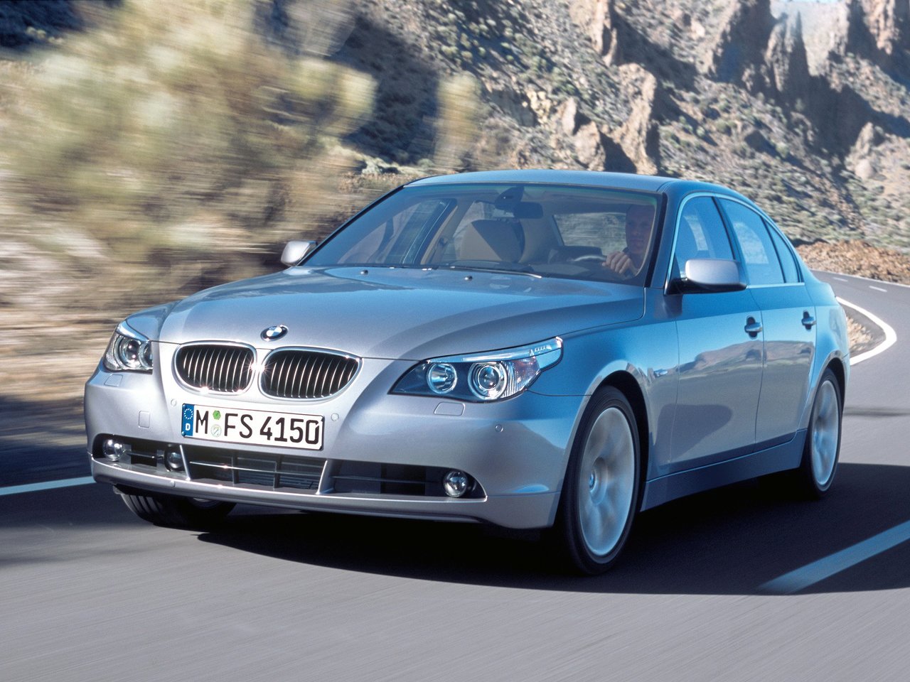 V (E60/E61) (2003–2007)