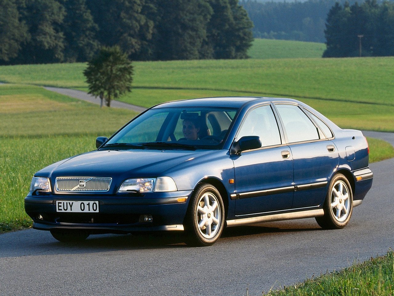 I (1995–1999)